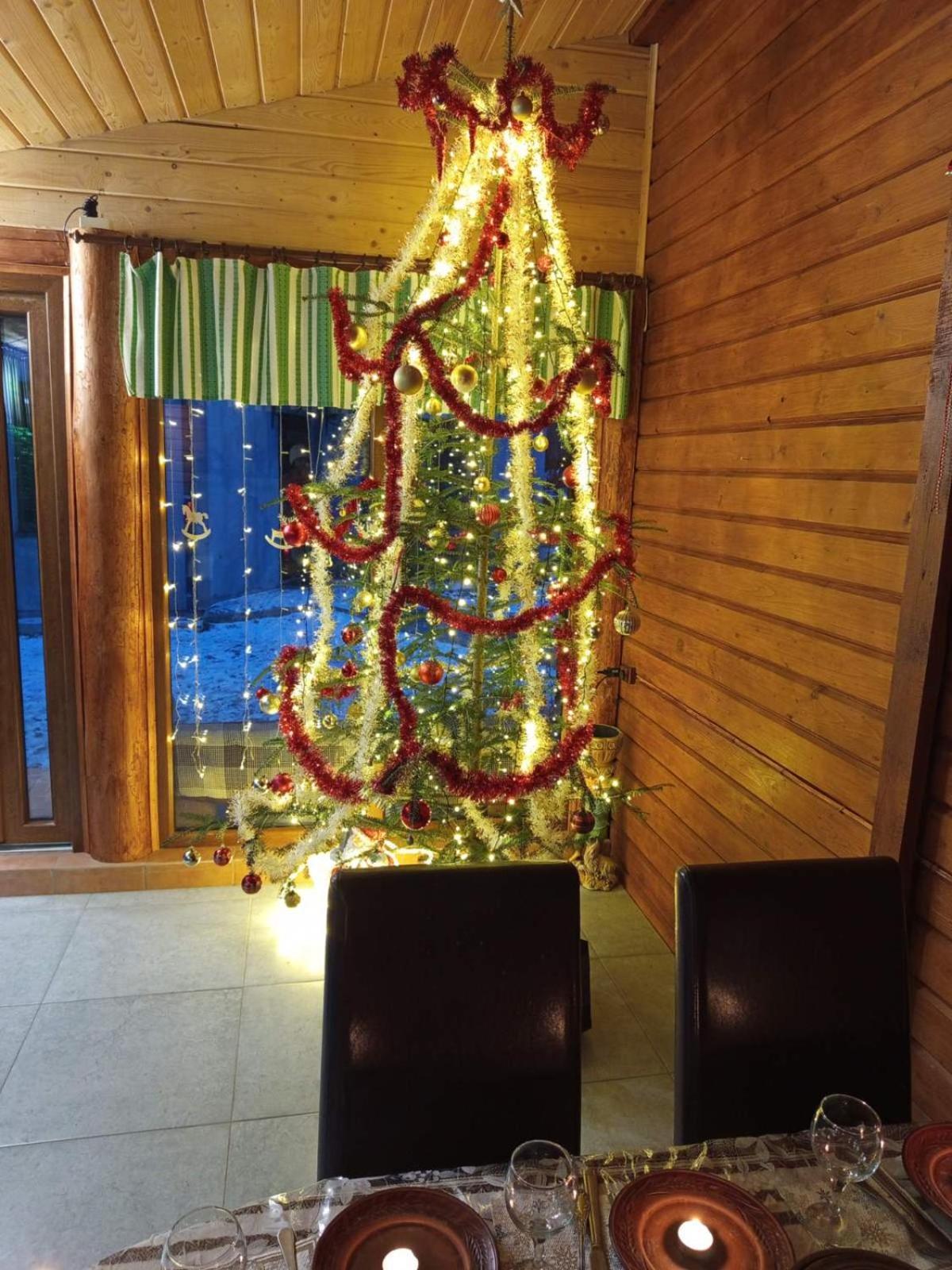 Gostynnyi Dvir U Marichky Hotel Lazeshchyna Eksteriør billede