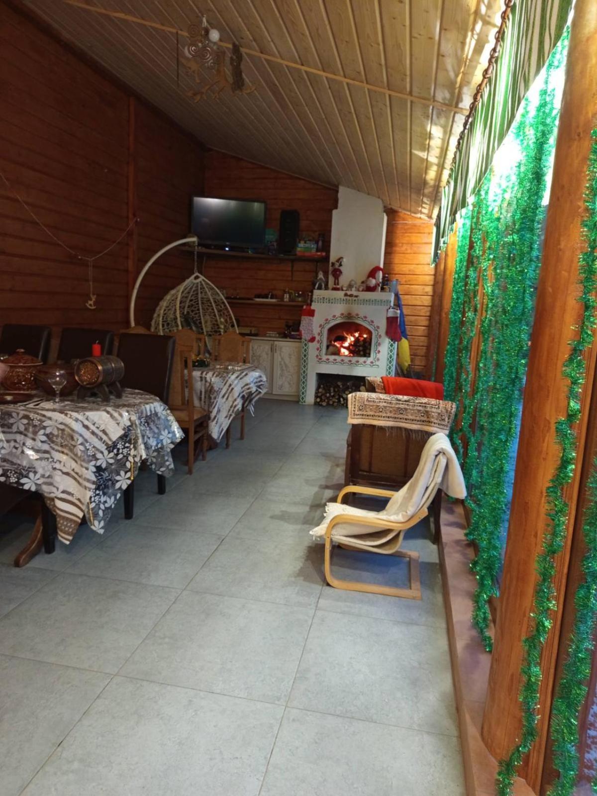 Gostynnyi Dvir U Marichky Hotel Lazeshchyna Eksteriør billede